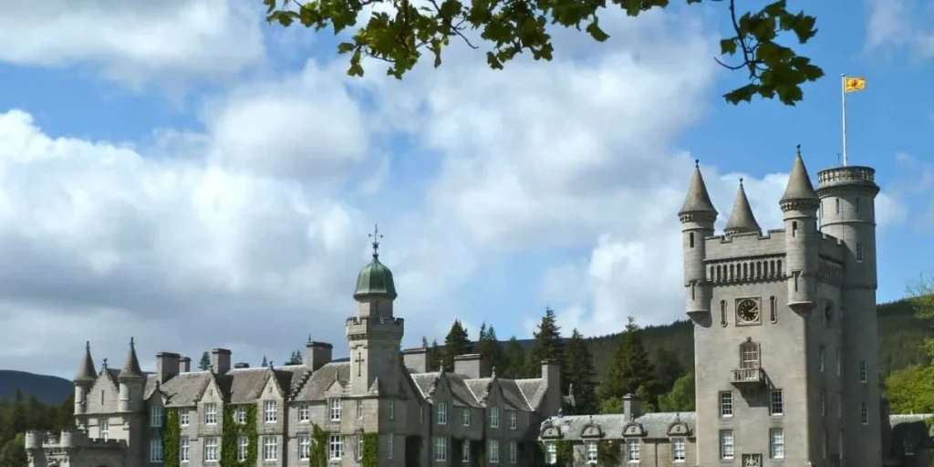 Braemar - Beautiful Cities in Scotland