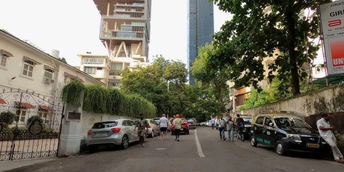 Altamount Road - Posh Areas in Mumbai