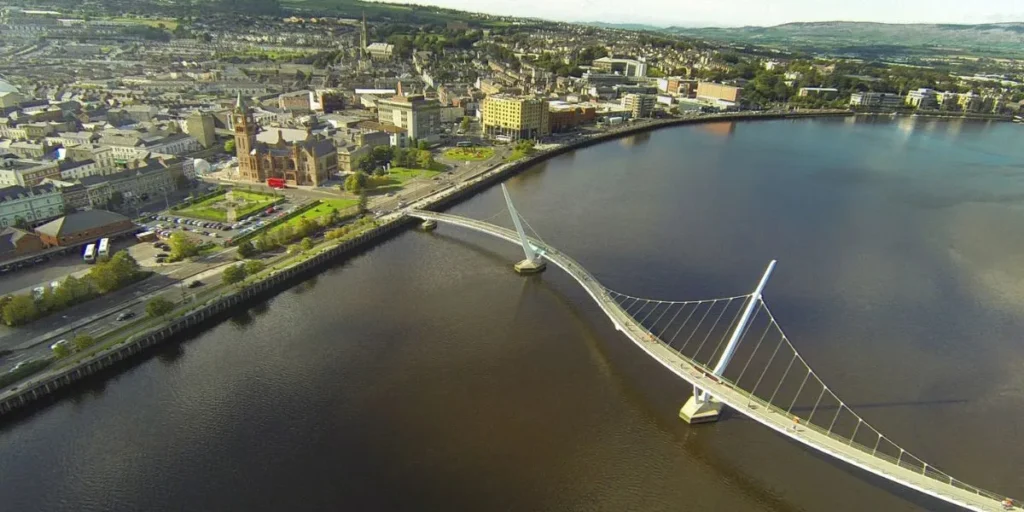 Derry (Londonderry) - Best Cities To Visit In Ireland