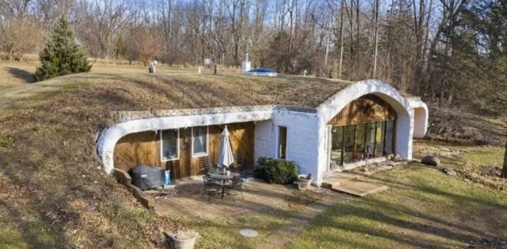 Different Types of Houses