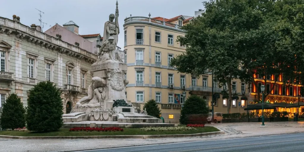 Neighborhoods to Stay in Lisbon