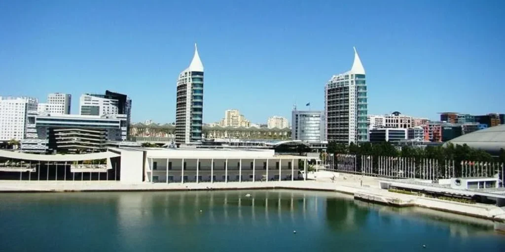 Neighborhoods to Stay in Lisbon