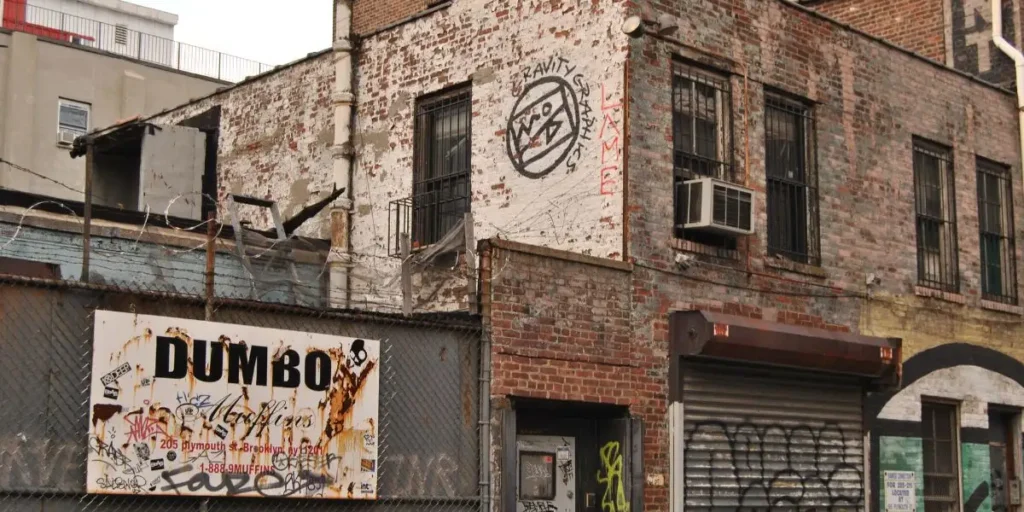 DUMBO (Down Under the Manhattan Bridge Overpass) - Best Neighborhoods in Brooklyn